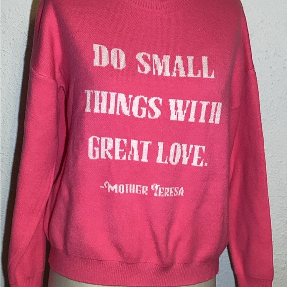 Soul honey pink “ DO SMALL THINGS WITH GREAT LOVE “ sweatshirt size medium - Picture 6 of 9
